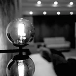 فندق مبيت وإفطار Omnia Luxury