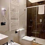 Omnia Luxury 3*