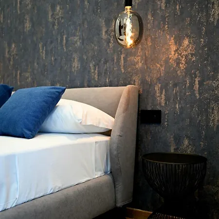 ベッド・アンド・ブレックファスト Omnia Luxury 4*