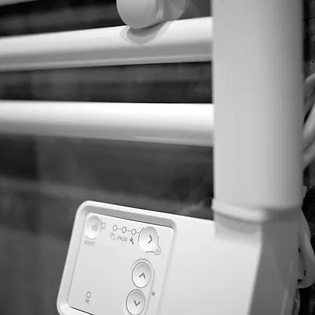 فندق مبيت وإفطار Omnia Luxury ساليرنو