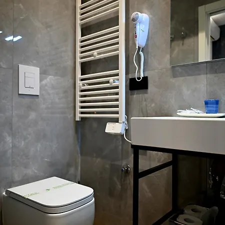 Omnia Luxury