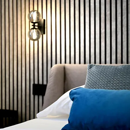 Omnia Luxury Panzió 4*