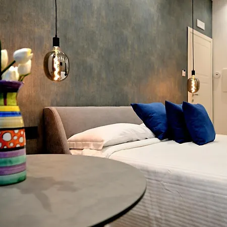 Omnia Luxury