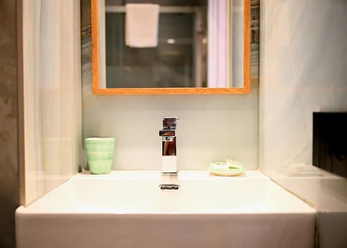 Omnia Luxury 3* Salerno