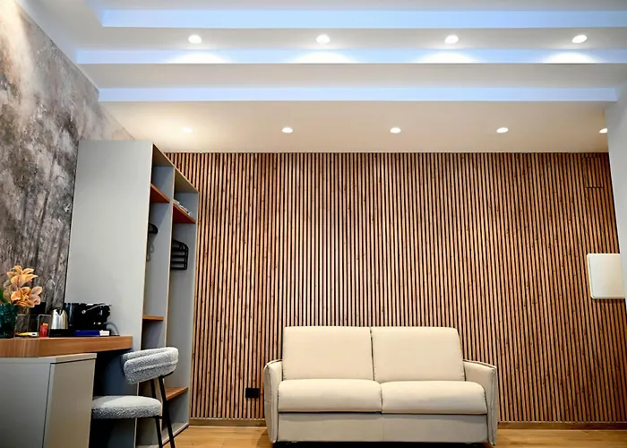 Alojamento de Acomodação e Pequeno-almoço Omnia Luxury